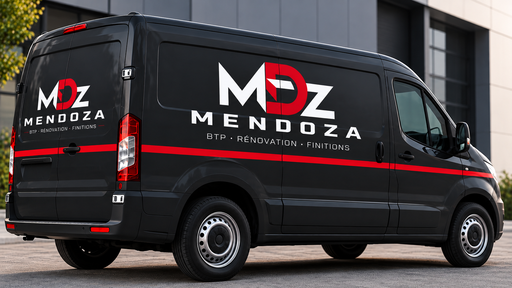 Habillage du véhicule utilitaire Mendoza, noir avec bande rouge